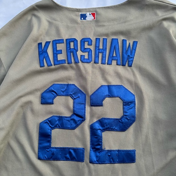 Clayton Kershaw Dodgers 50th Anniversary Grey Road Jersey Size 54 (XXL) - Picture 10 of 13